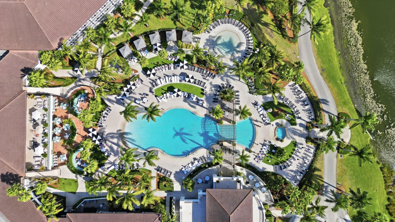 На продажу: $430,000 (2 спален, 2 ванн, 1488 Квадратных фут)