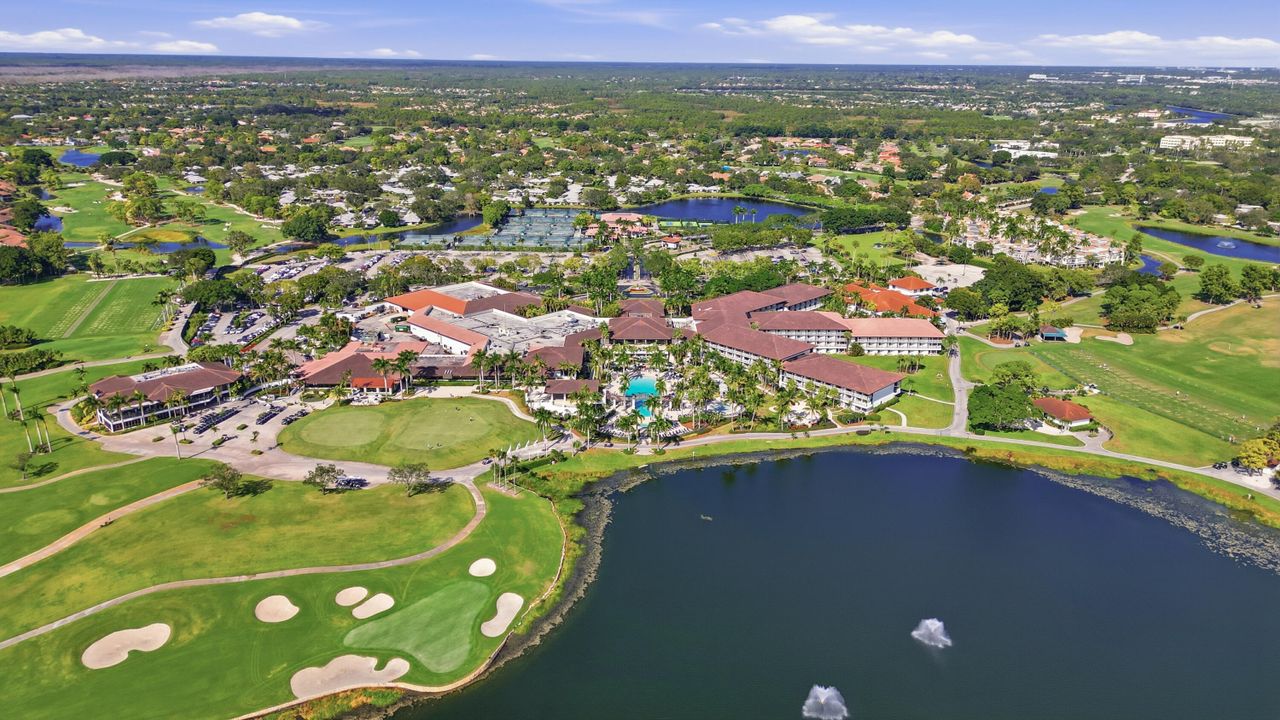 На продажу: $430,000 (2 спален, 2 ванн, 1488 Квадратных фут)