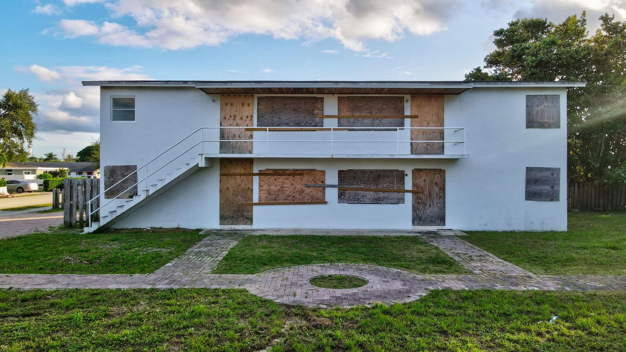 На продажу: $1,599,000 (0 спален, 0 ванн, 2688 Квадратных фут)