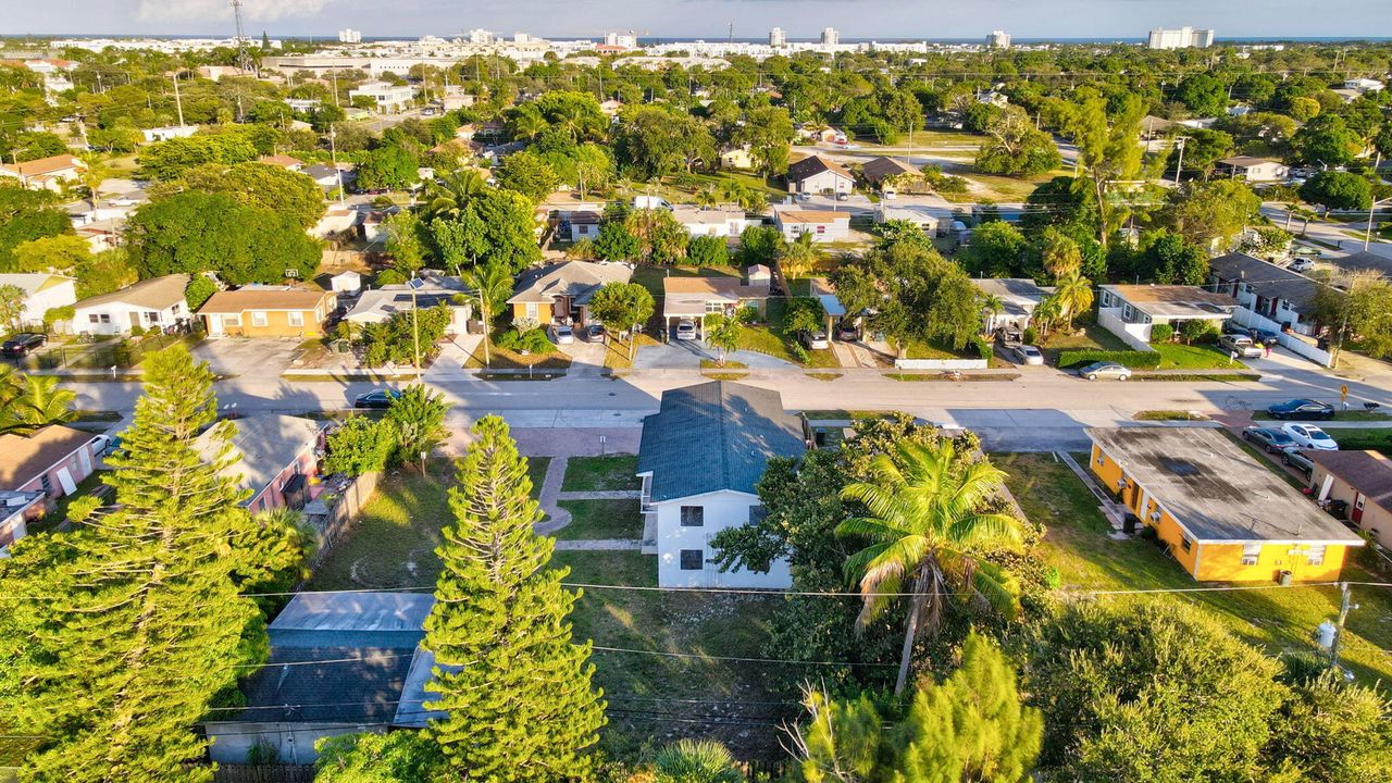 На продажу: $1,599,000 (0 спален, 0 ванн, 2688 Квадратных фут)