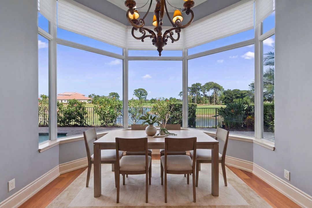 For Sale: $1,479,999 (4 beds, 4 baths, 4652 Square Feet)