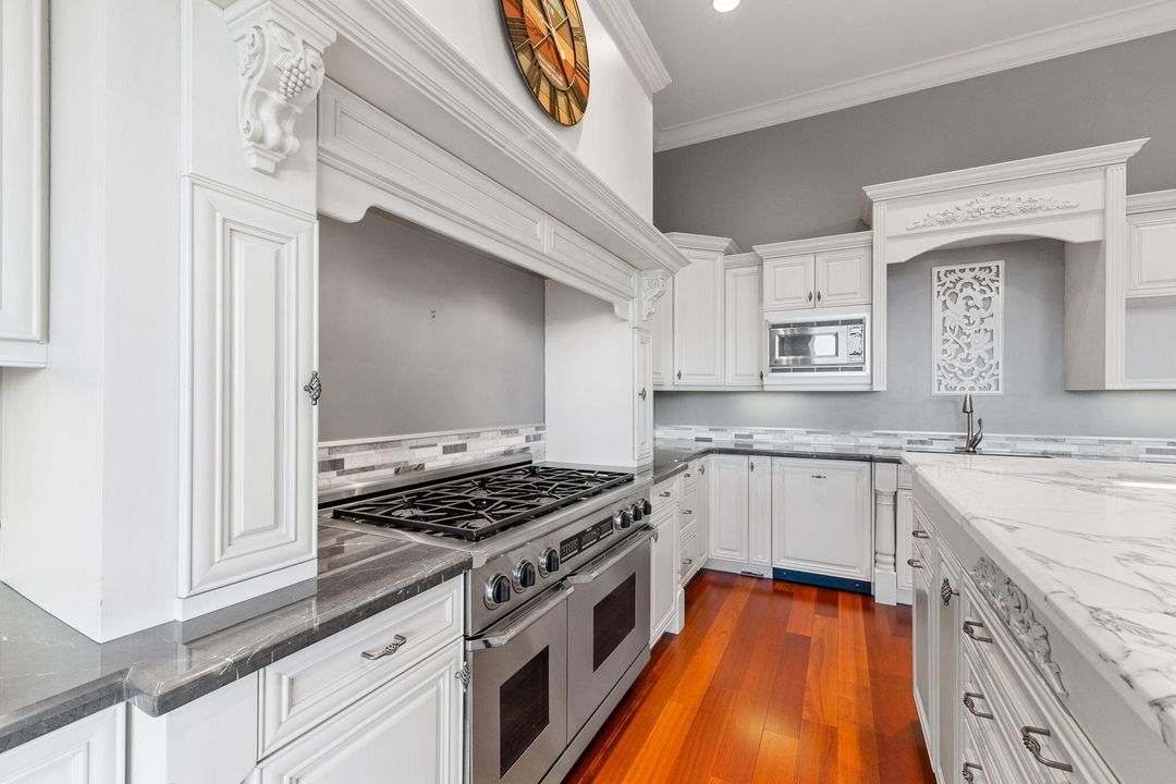 For Sale: $1,479,999 (4 beds, 4 baths, 4652 Square Feet)