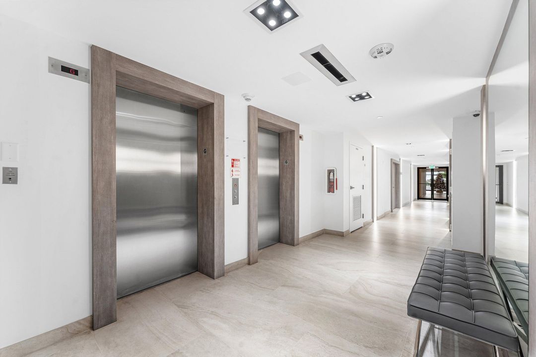 For Sale: $675,000 (2 beds, 2 baths, 1950 Square Feet)