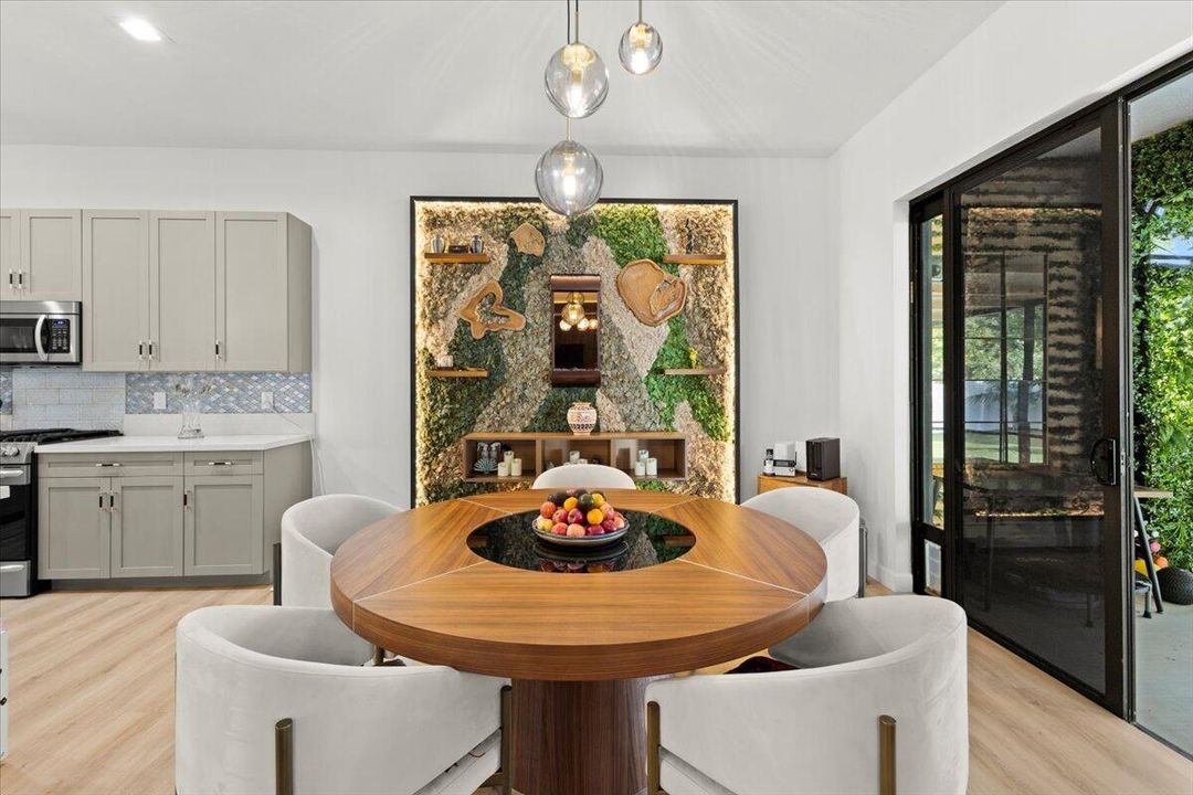 В аренду: $6,950 (4 спален, 3 ванн, 2344 Квадратных фут)