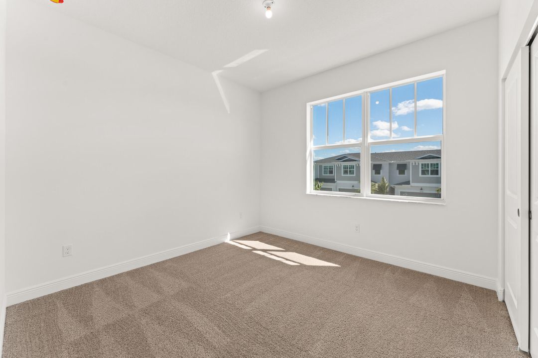 待售: $399,900 (3 贝兹, 2 浴室, 1865 平方英尺)