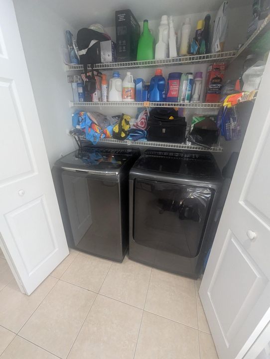 В аренду: $2,700 (2 спален, 2 ванн, 1512 Квадратных фут)