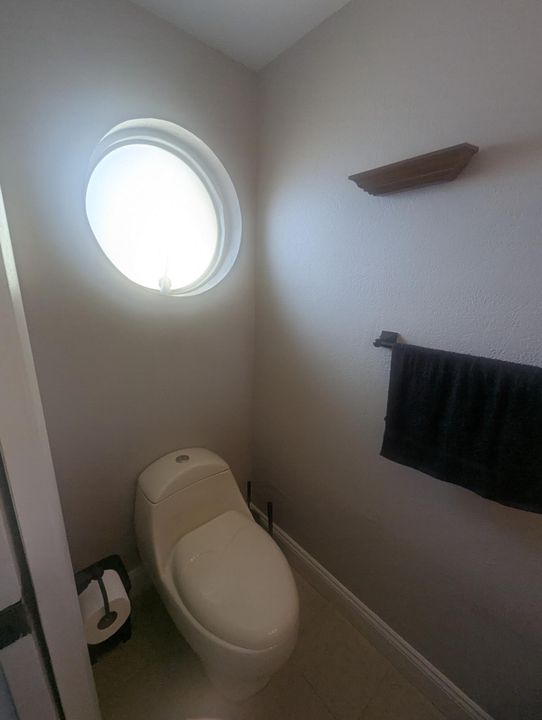 В аренду: $2,700 (2 спален, 2 ванн, 1512 Квадратных фут)