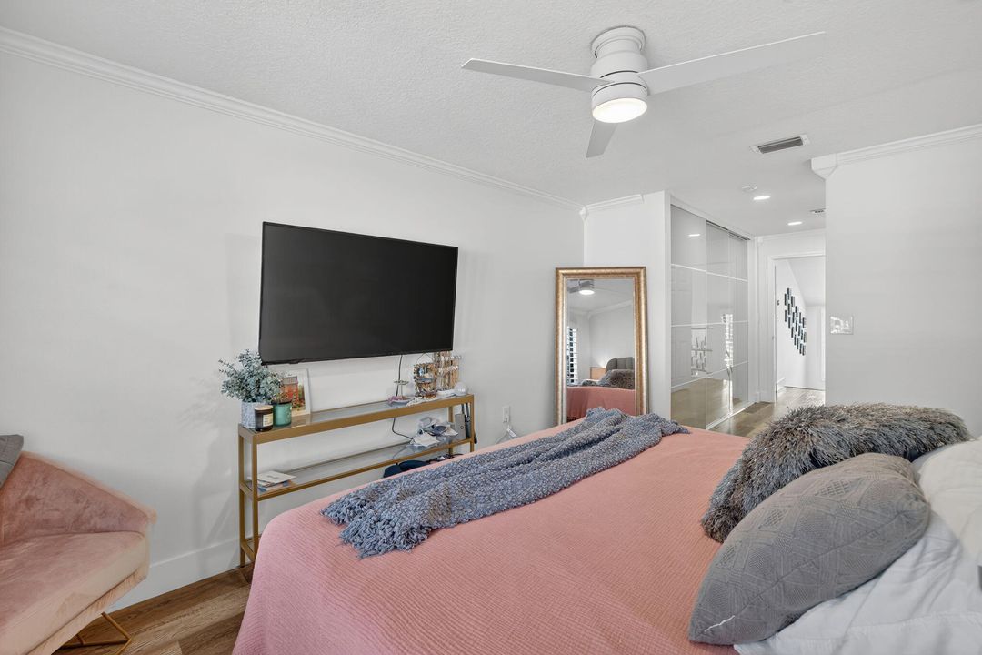 For Sale: $575,000 (3 beds, 2 baths, 1408 Square Feet)