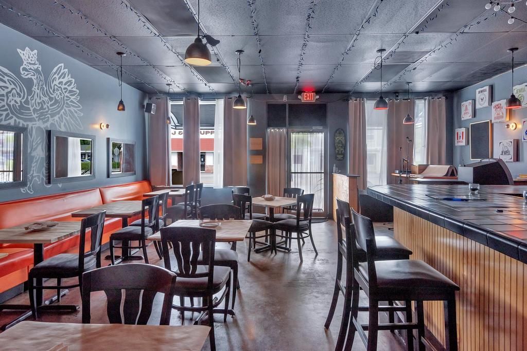 На продажу: $3,500 (0 спален, 0 ванн, 1240 Квадратных фут)