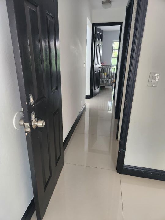 出租: $2,800 (3 贝兹, 2 浴室, 1183 平方英尺)