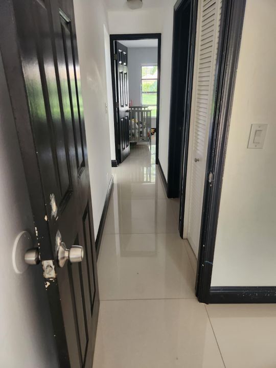 出租: $2,800 (3 贝兹, 2 浴室, 1183 平方英尺)