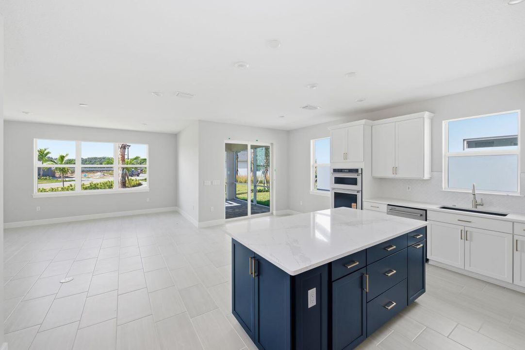 En Venta: $549,695 (4 camas, 2 baños, 1850 Pies cuadrados)