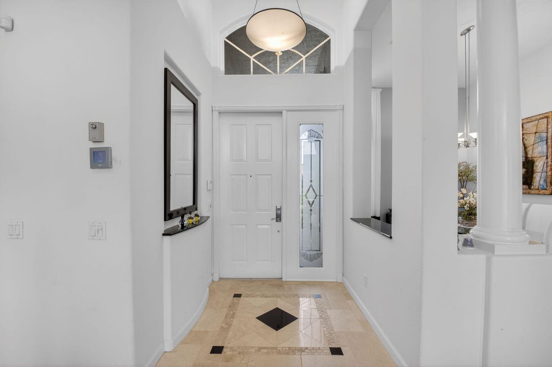 En Venta: $850,000 (3 camas, 2 baños, 2651 Pies cuadrados)