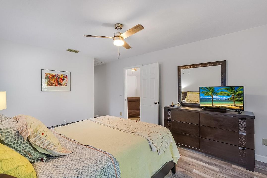 待售: $414,999 (3 贝兹, 2 浴室, 1732 平方英尺)