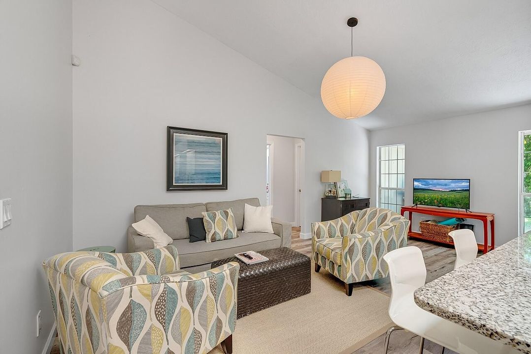 待售: $414,999 (3 贝兹, 2 浴室, 1732 平方英尺)