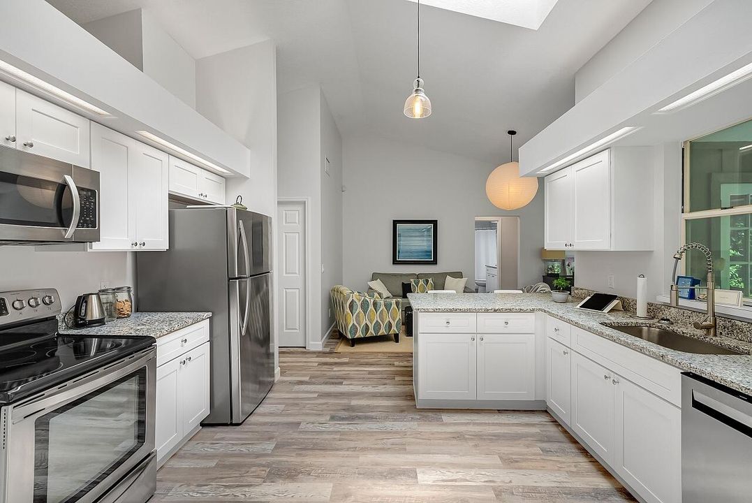 待售: $414,999 (3 贝兹, 2 浴室, 1732 平方英尺)