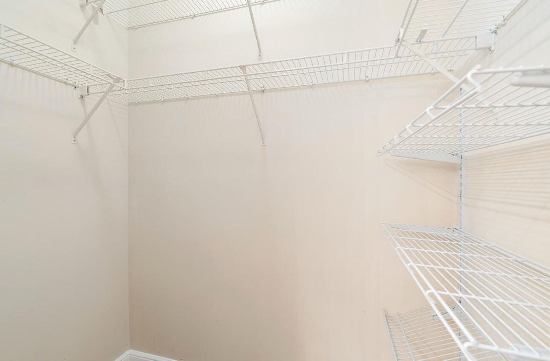 For Rent: $3,700 (2 beds, 2 baths, 1144 Square Feet)