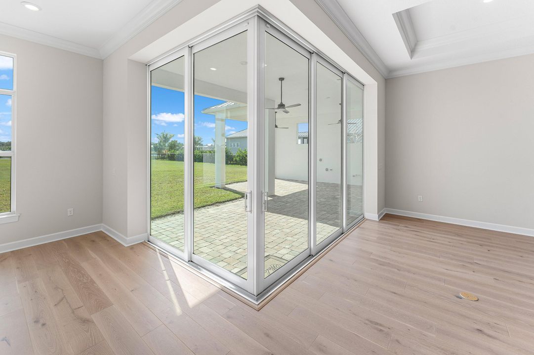 En Venta: $2,950,000 (4 camas, 3 baños, 3461 Pies cuadrados)