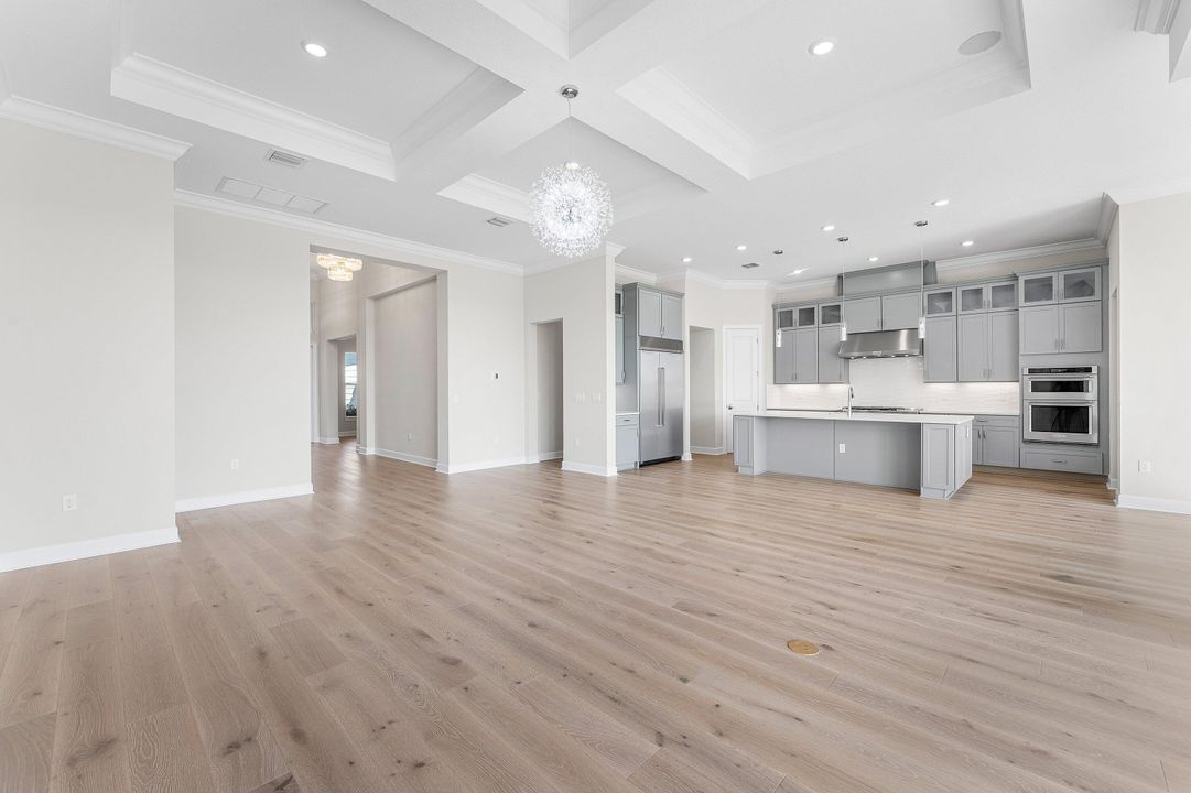 En Venta: $2,950,000 (4 camas, 3 baños, 3461 Pies cuadrados)