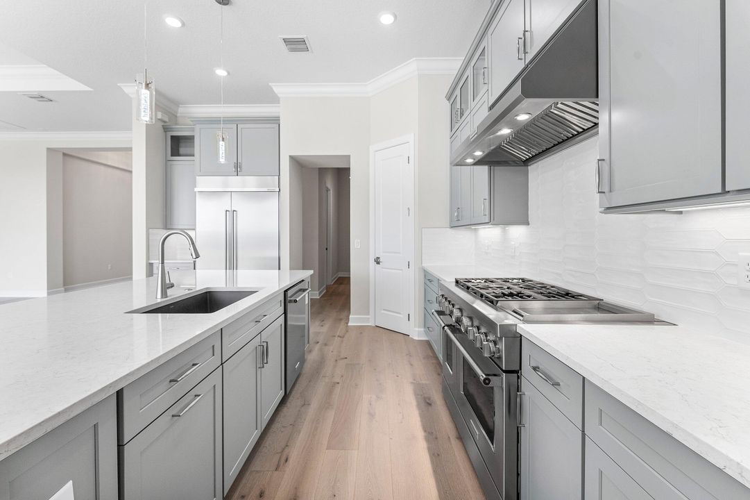 En Venta: $2,950,000 (4 camas, 3 baños, 3461 Pies cuadrados)