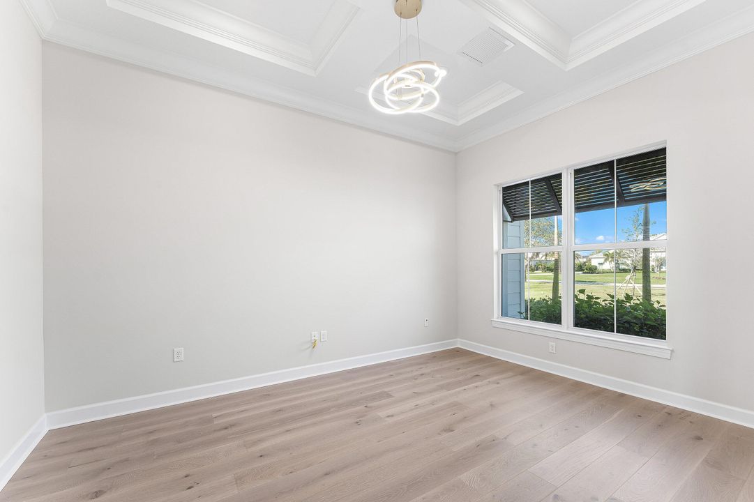 En Venta: $2,950,000 (4 camas, 3 baños, 3461 Pies cuadrados)