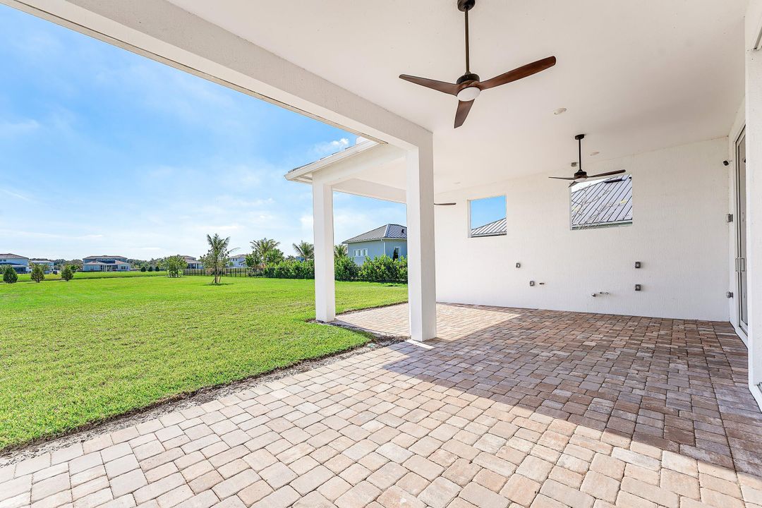 En Venta: $2,950,000 (4 camas, 3 baños, 3461 Pies cuadrados)