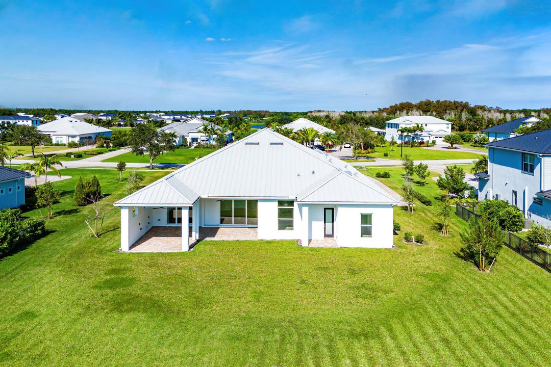 En Venta: $2,950,000 (4 camas, 3 baños, 3461 Pies cuadrados)