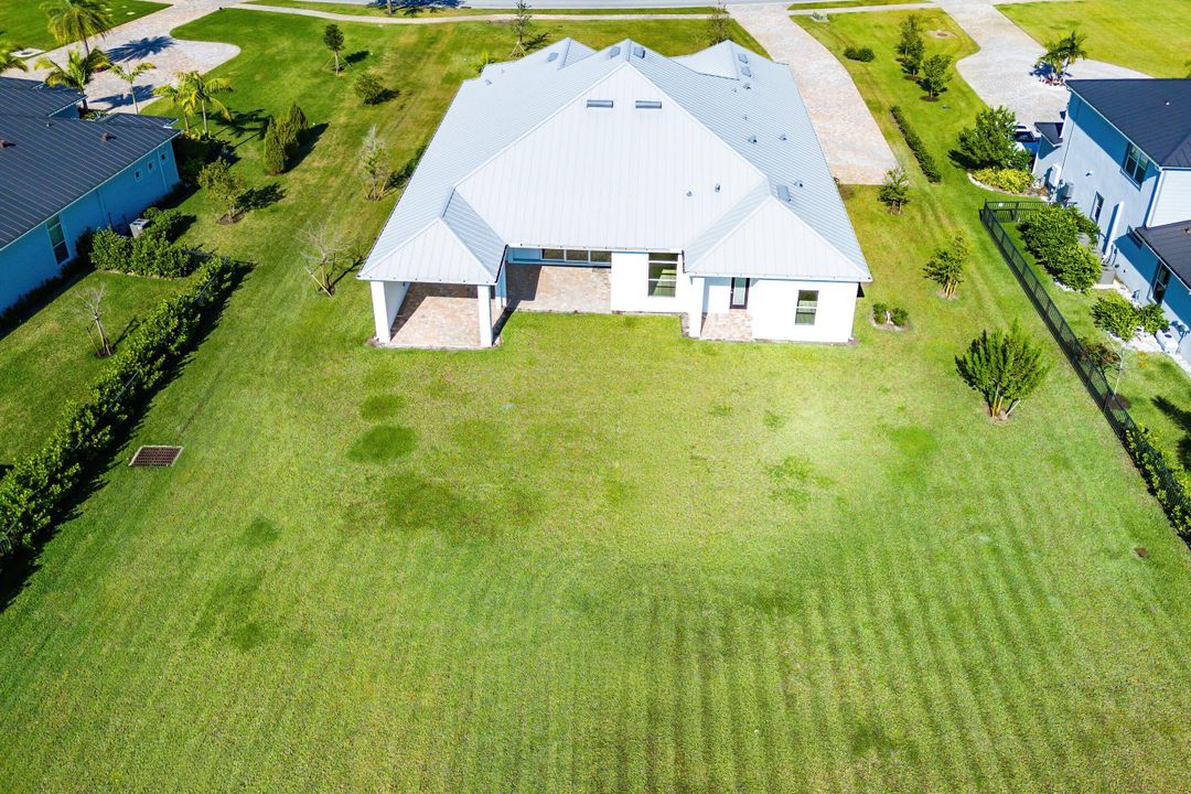 En Venta: $2,950,000 (4 camas, 3 baños, 3461 Pies cuadrados)