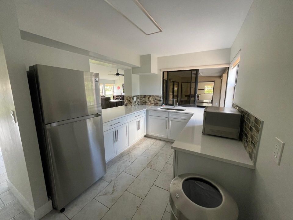 На продажу: $399,000 (2 спален, 2 ванн, 1411 Квадратных фут)