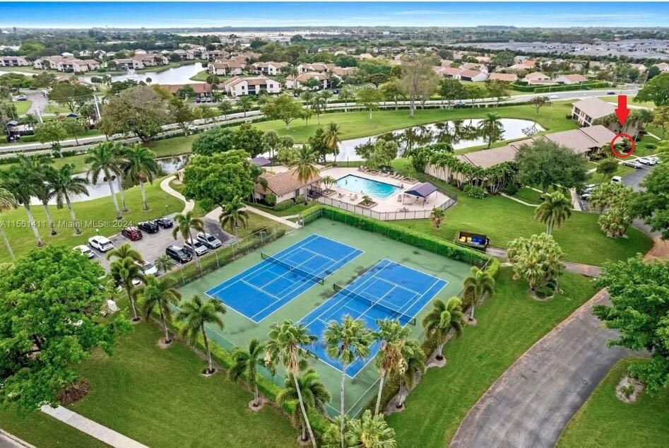 На продажу: $399,000 (2 спален, 2 ванн, 1411 Квадратных фут)