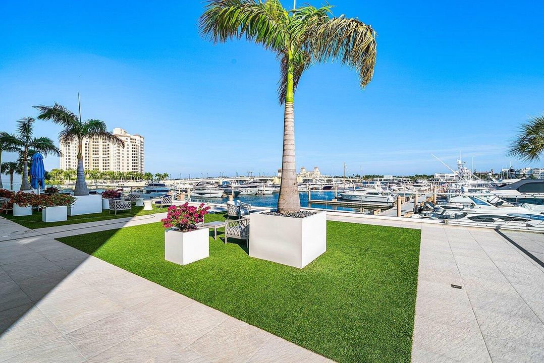 На продажу: $3,795,000 (3 спален, 3 ванн, 2647 Квадратных фут)