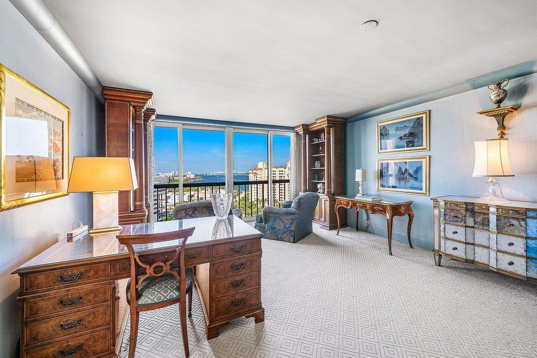 На продажу: $3,795,000 (3 спален, 3 ванн, 2647 Квадратных фут)