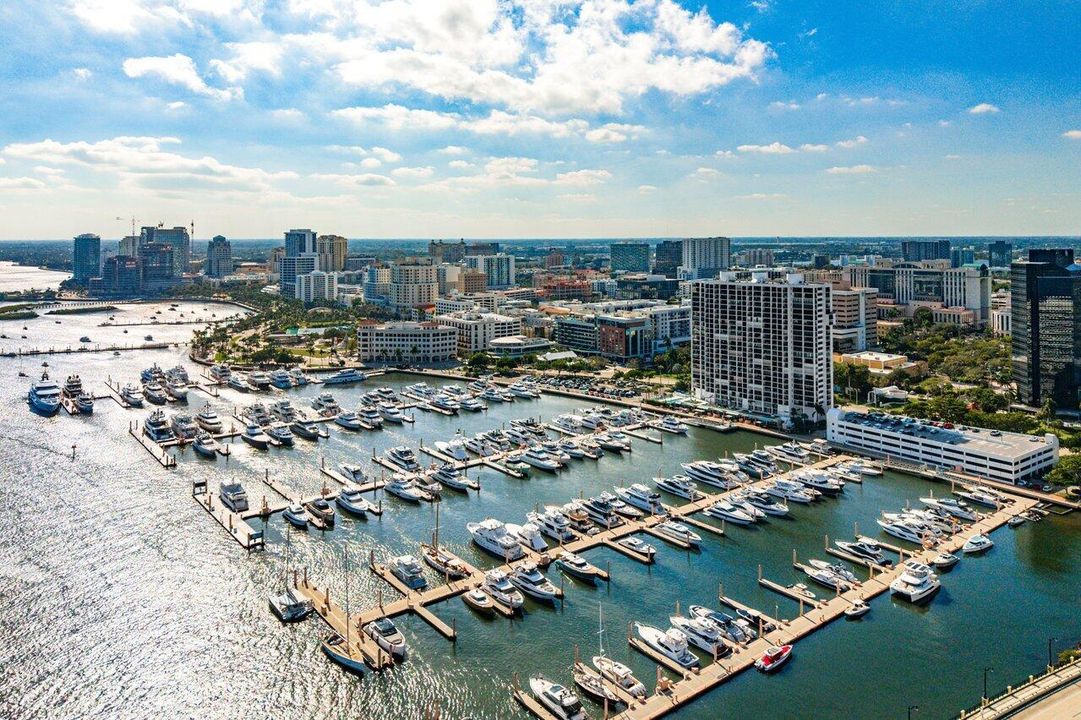 На продажу: $3,795,000 (3 спален, 3 ванн, 2647 Квадратных фут)