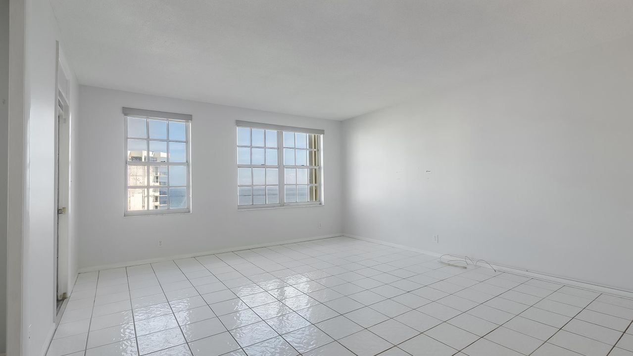 For Sale: $388,888 (2 beds, 2 baths, 1395 Square Feet)