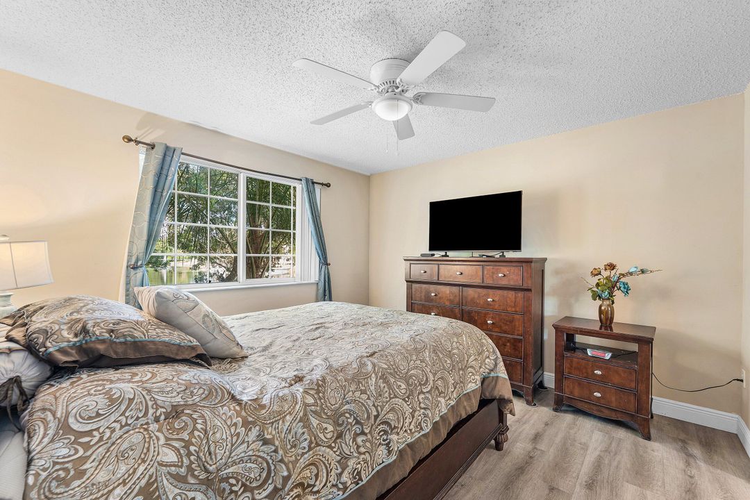 出租: $3,650 (2 贝兹, 2 浴室, 1107 平方英尺)