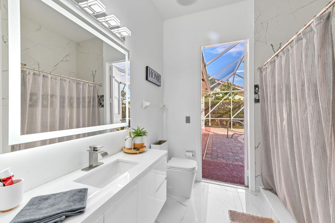 На продажу: $725,000 (4 спален, 2 ванн, 2233 Квадратных фут)