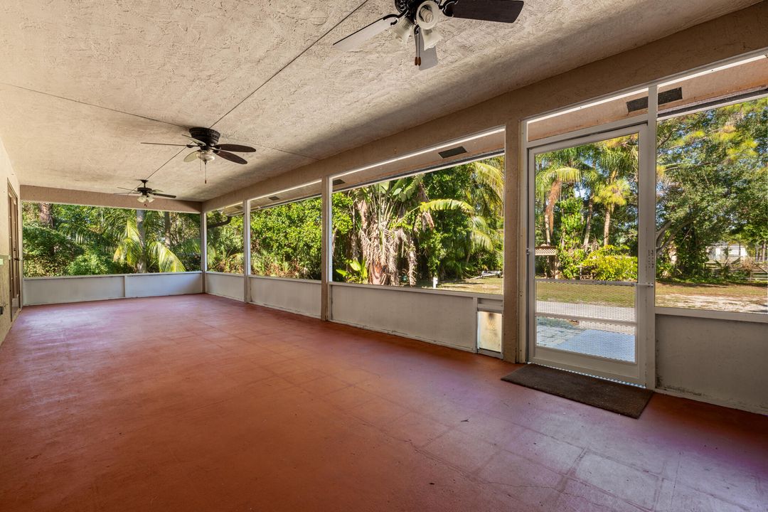 待售: $575,000 (3 贝兹, 2 浴室, 1956 平方英尺)