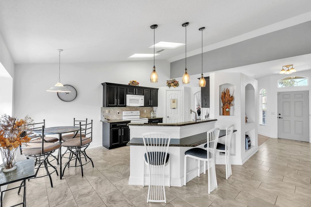 For Sale: $495,000 (4 beds, 3 baths, 2028 Square Feet)