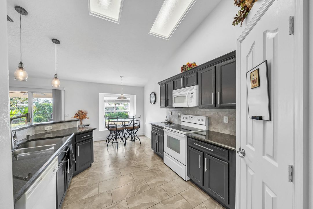 For Sale: $495,000 (4 beds, 3 baths, 2028 Square Feet)