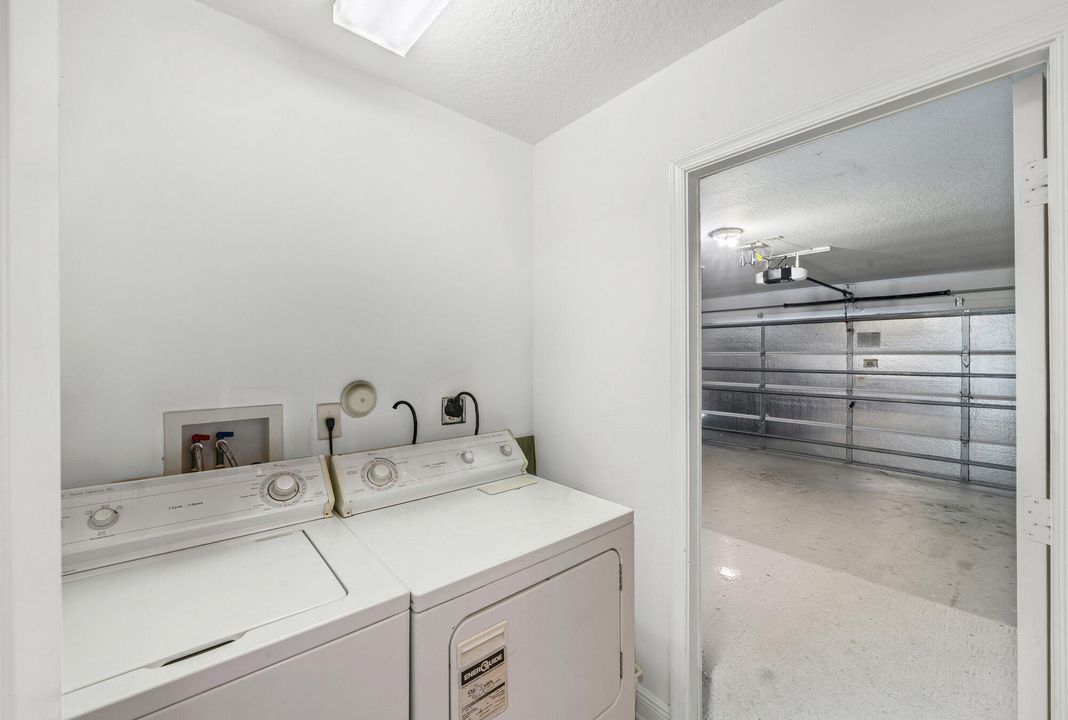 For Sale: $495,000 (4 beds, 3 baths, 2028 Square Feet)