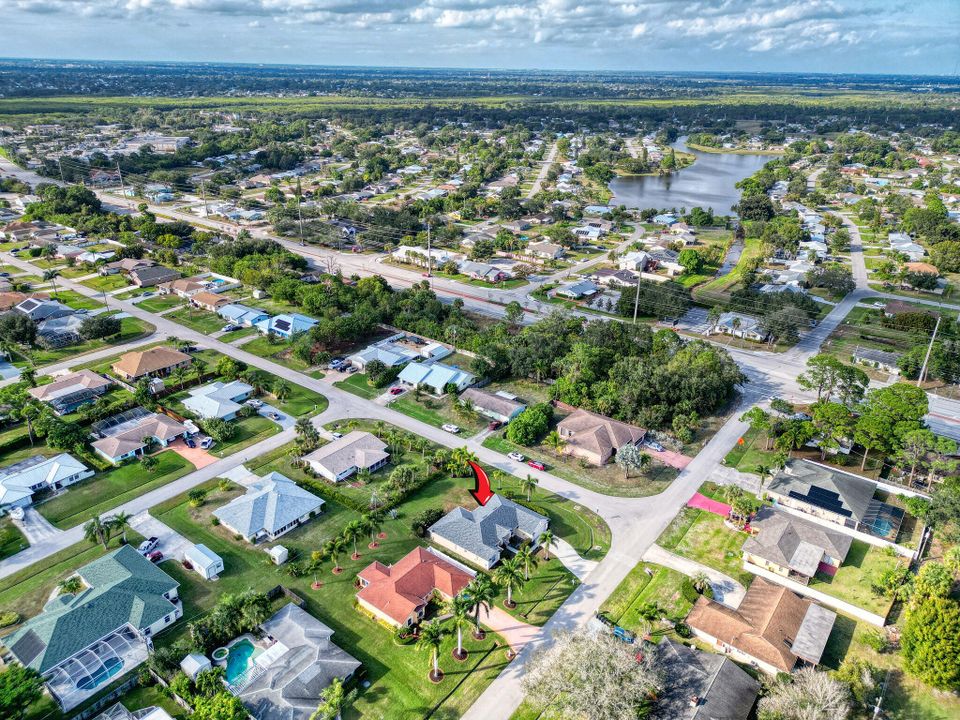 For Sale: $495,000 (4 beds, 3 baths, 2028 Square Feet)