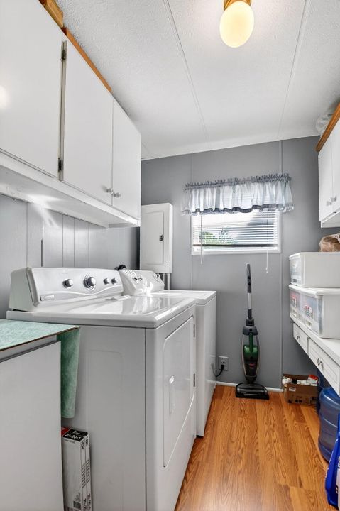 En Venta: $167,900 (3 camas, 2 baños, 1296 Pies cuadrados)