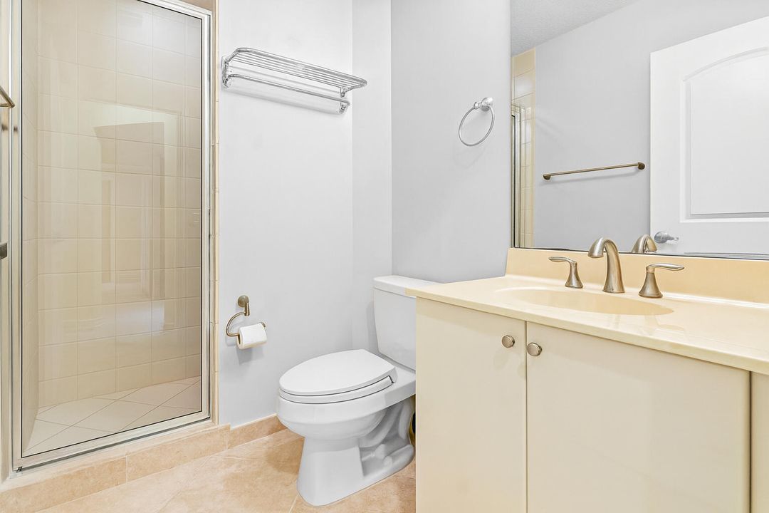 На продажу: $750,000 (2 спален, 2 ванн, 1170 Квадратных фут)