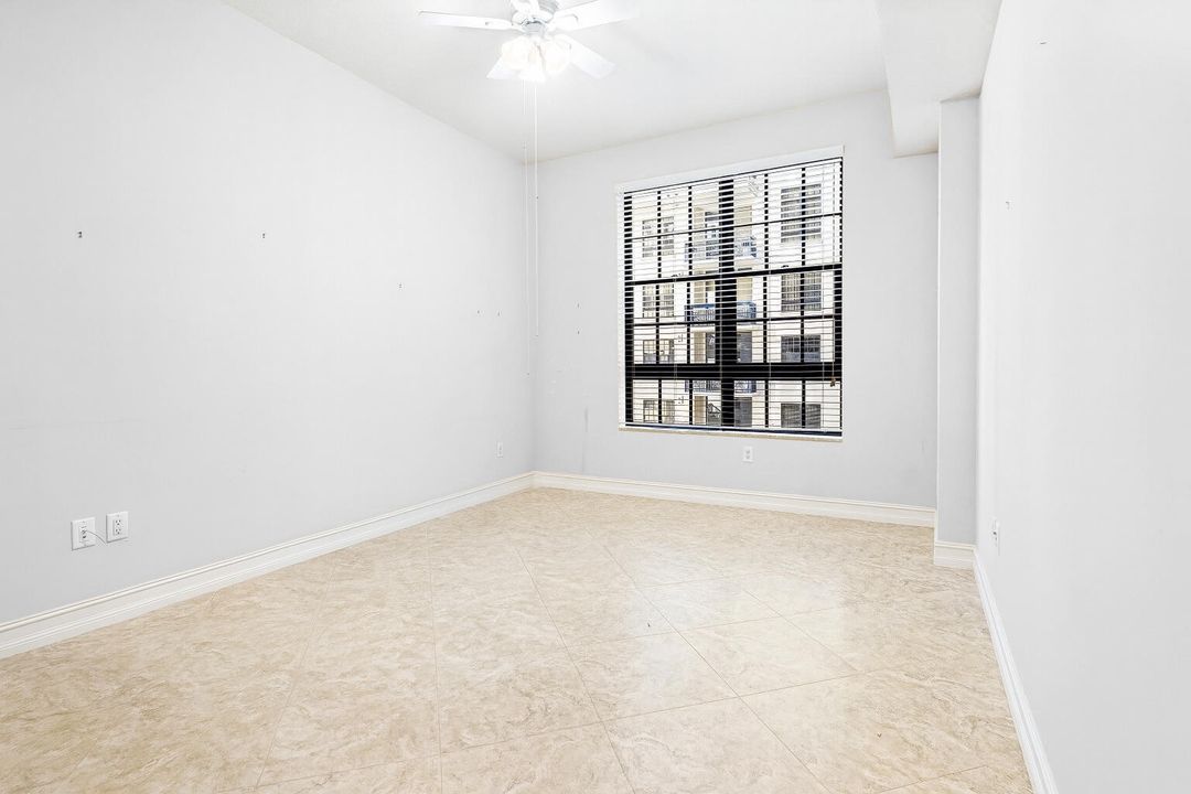 На продажу: $750,000 (2 спален, 2 ванн, 1170 Квадратных фут)