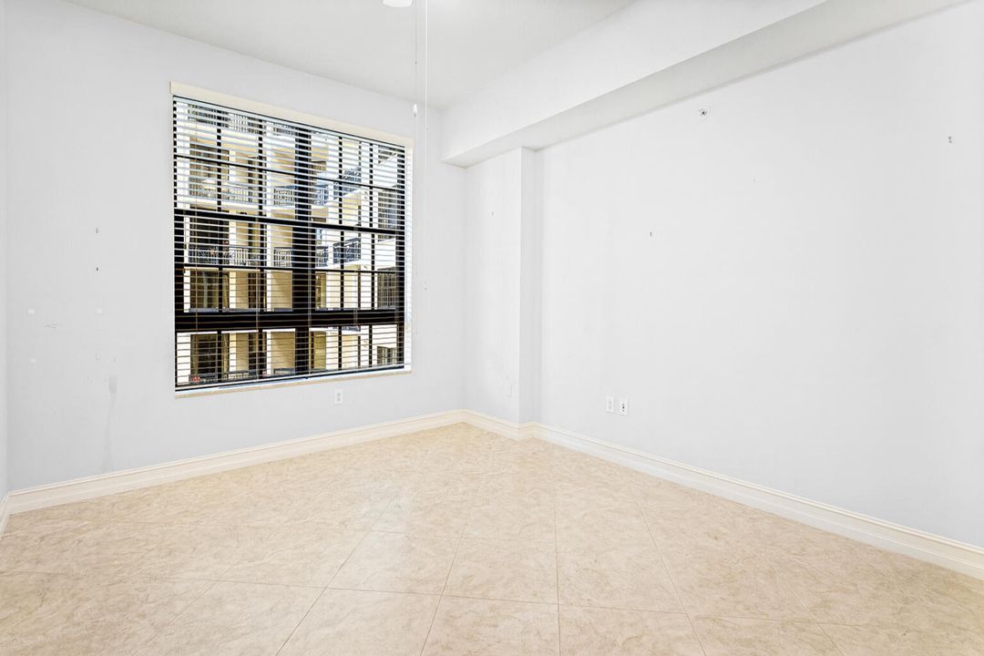 На продажу: $750,000 (2 спален, 2 ванн, 1170 Квадратных фут)