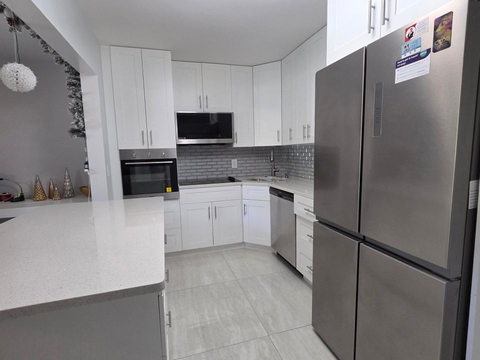 En Venta: $249,900 (2 camas, 2 baños, 1106 Pies cuadrados)