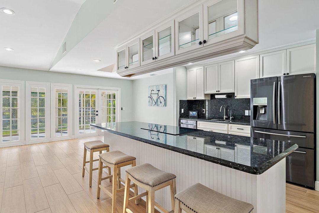 En Renta: $4,200 (3 camas, 2 baños, 2128 Pies cuadrados)