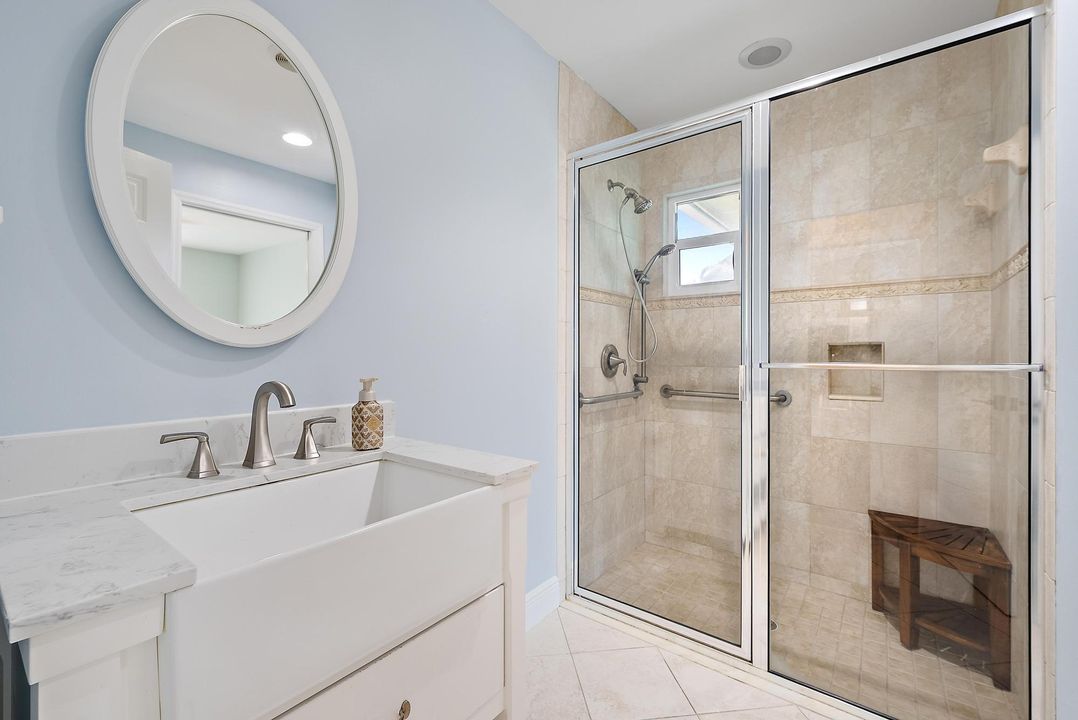 En Renta: $4,200 (3 camas, 2 baños, 2128 Pies cuadrados)