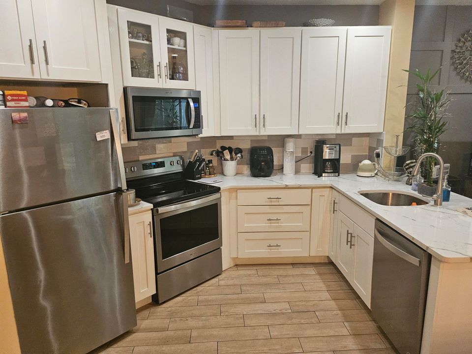 出租: $1,850 (1 贝兹, 1 浴室, 1312 平方英尺)