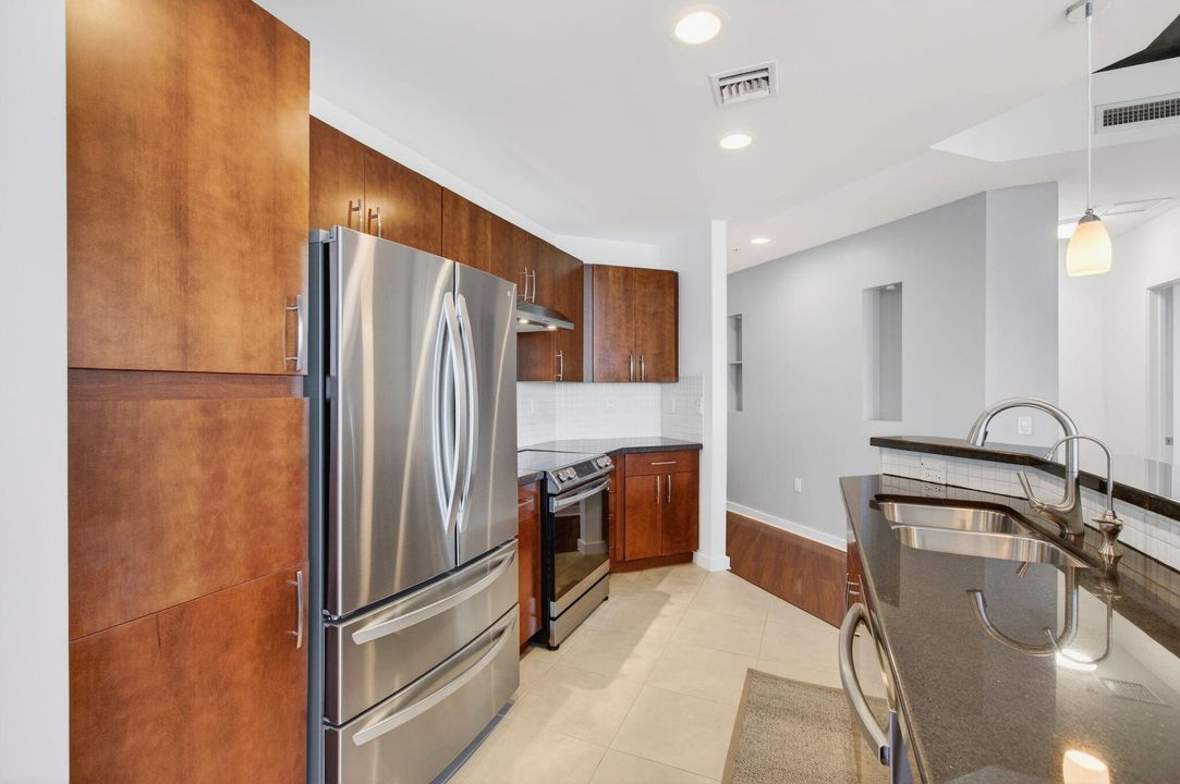 En Venta: $485,000 (3 camas, 2 baños, 1410 Pies cuadrados)